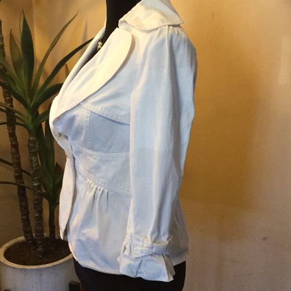 Maternity White denim jacket By Hontto - Picture 4 of 10